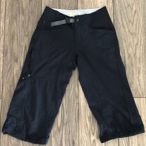 Mountain Hard Wear Capris Pants Women’s size 2